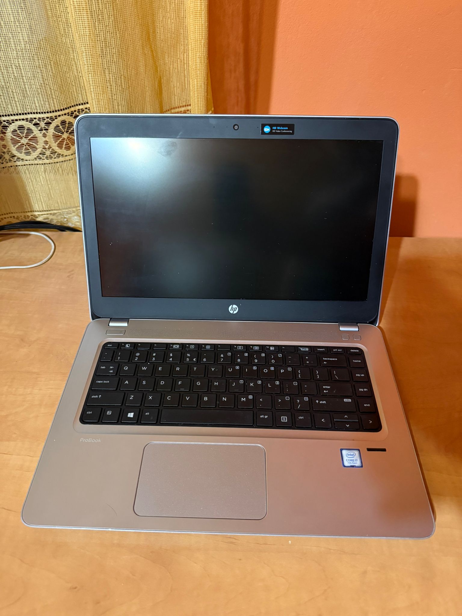 Laptop HP ProBook 440 G4 i7-7500U / 8 GB DDR4 / 256 GB SSD / Windows 11